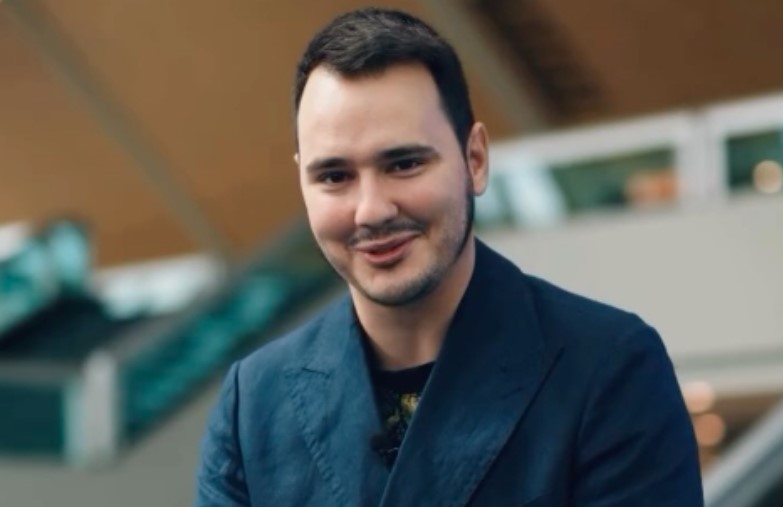 Синот на Балашевиќ, чека син: Убавата вест ја соопшти со емотивна објава