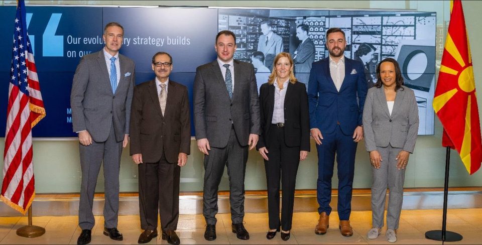 Андоновски оствари средби со технолошки лидери на почетокот на посетата на САД