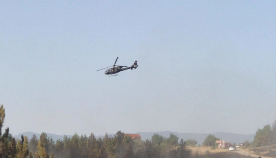 Градоначалник на романско село со 166 жители, кое нема вода и канализација, оди на работа со хеликоптер од 800.000 долари