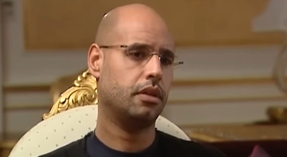 Убиен синот на Моамер Гадафи, контрадикторности за неговата смрт