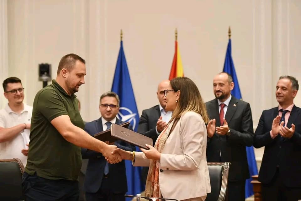 Да се потсетиме: Како е потпишан колективниот договор?!