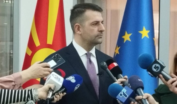 Томовски: Легализирани се вилите на претседателот и премиерот, наскоро ќе има решение и за имоти на бившата ЈНА