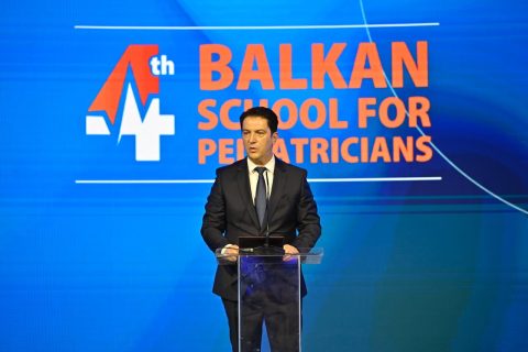 Беким Сали учествуваше на 4-тата Балканска школа за педијатрија