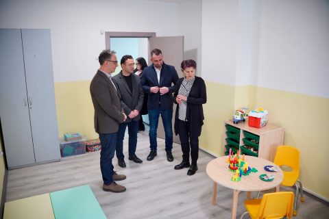 Алиу: Проширени капацитетите на одделот за психофизиологија на Детска клиника во Мајчин дом