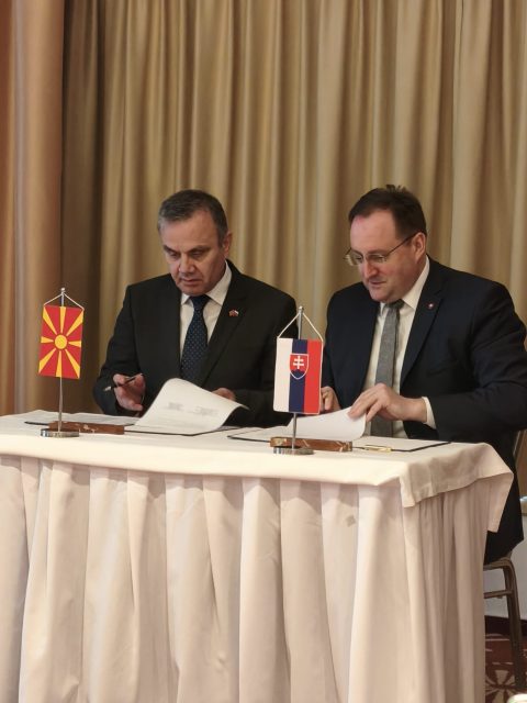 Одржана Првата седница на Мешовитата комисија за економска соработка со Словачката Република