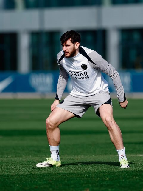 Кварацхелија: Да се постигнат три гола против Челзи е фантастично