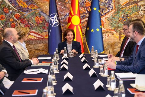 Сиљановска-Давкова ги прими австриските амбасадори од регионот на ЈИЕ