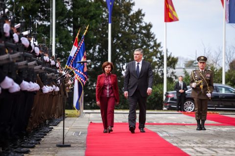 Сиљановска-Давкова: Нема место за двојни стандарди во евроинтегративниот процес