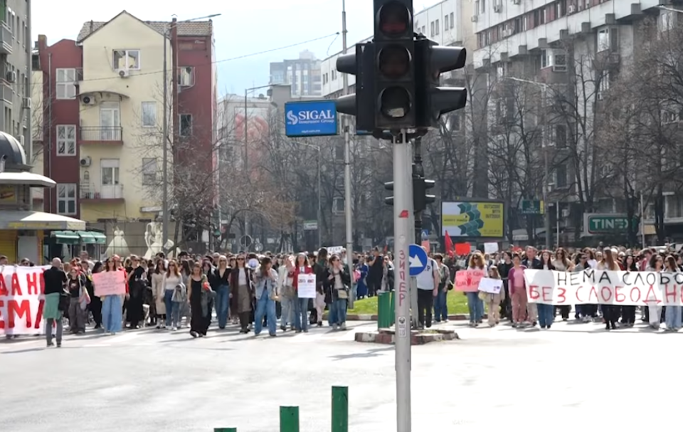 8 Mарт – ден кога Филипче барабар со тепач на жени маршираше против насилството врз жените?!