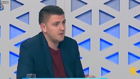 Попов: СДС го прифаќаше секој предлог за обезличување и национално плакнење на Македонија