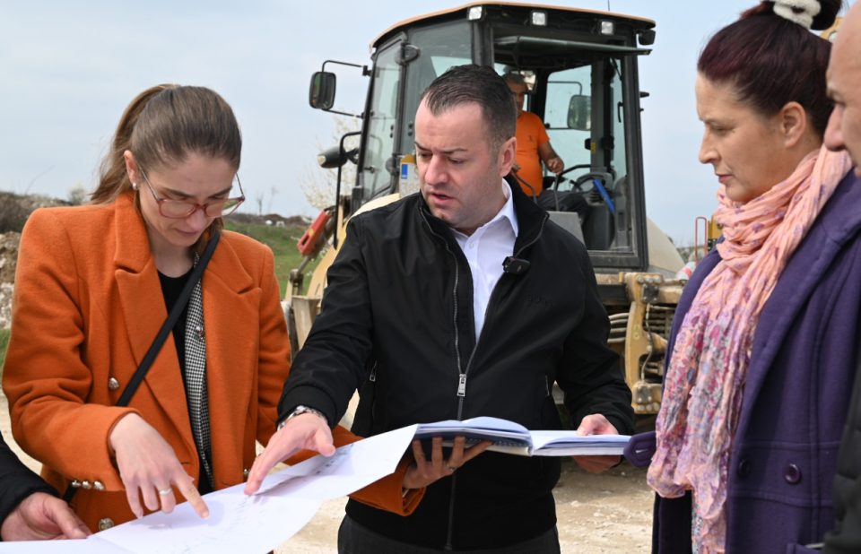 Гробиштата Камник добиваат сообраќајно решение