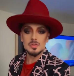 Фронтменот на култната „Култур клуб“ призна: Напишав 5 албуми со помош на вештачка интелигенција