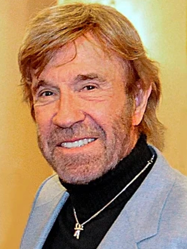 Почина американскиот актер Чак Норис