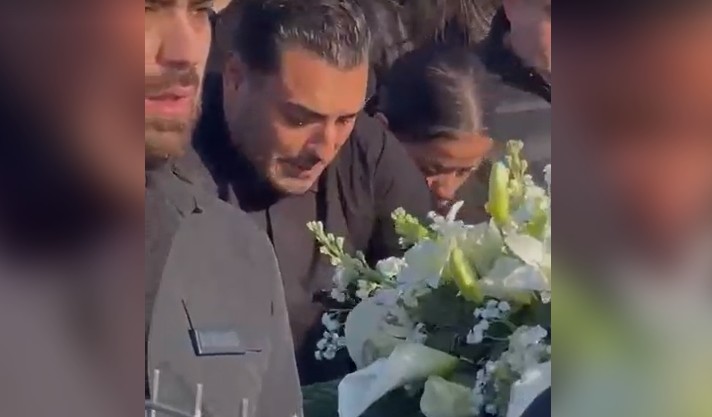 Погребан братот на Дарко Лазиќ: Пејачот скршен од болка – „Тато, ти го носам синот, чувај го“