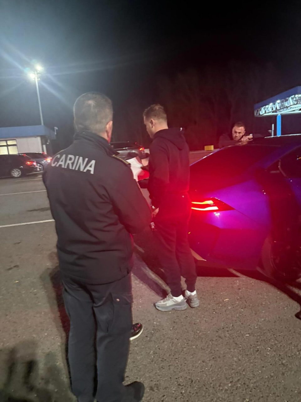 ФОТО: Градоначалникот на Бања Лука приведен на границата со Хрватска