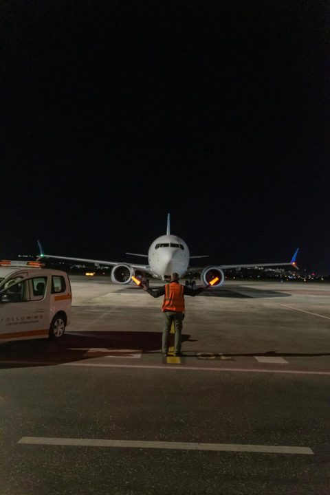 ФОТО: Евакуирана втората група македонски државјани, 125 граѓани слетаа во Скопје