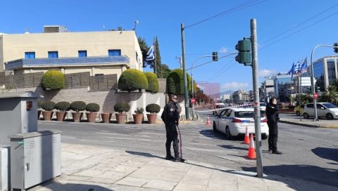 Зголемени безбедносни мерки на објекти од американски и израелски интерес во Грција