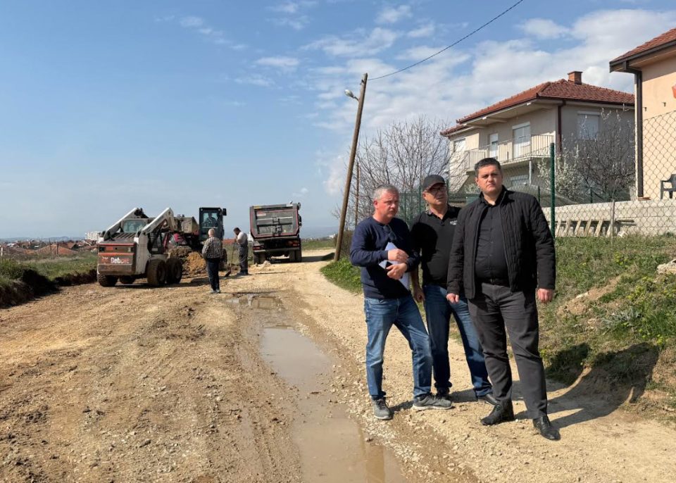 Општина Илинден започна со реконструкција на улица „111“ во м.в Јака – Марино