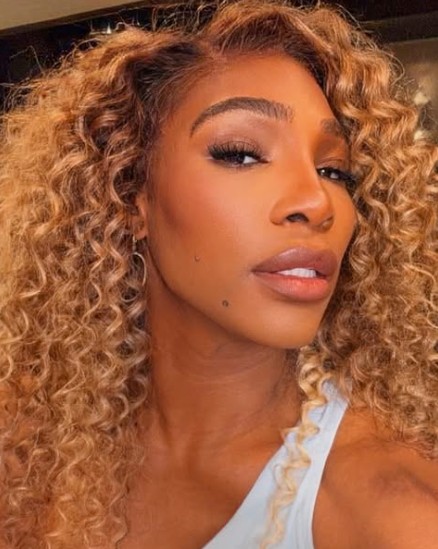 ФОТО: Серена Вилијамс се соблече, покажа како изгледа ослабена за 15 килограми