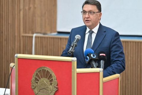 Гувернерот Славески: Младите сѐ порано почнуваат да користат финансиски услуги – финансиската едукација мора да биде дел од образованието