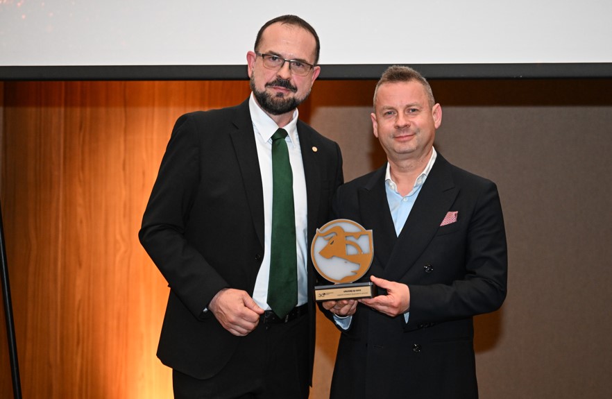 „Алкалоид“ одликуван со плакета за најдолго котирано акционерско друштво на Македонската берза