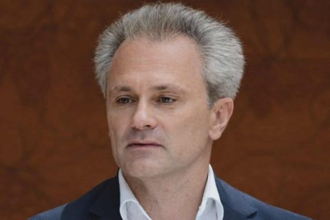 ДОС во СДС е еднакво на Венко Милошевиќ – На Бихаќка пак целосно ги „измешаа лончињата“